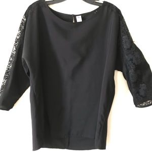 3/4 lace sleeve, black blouse